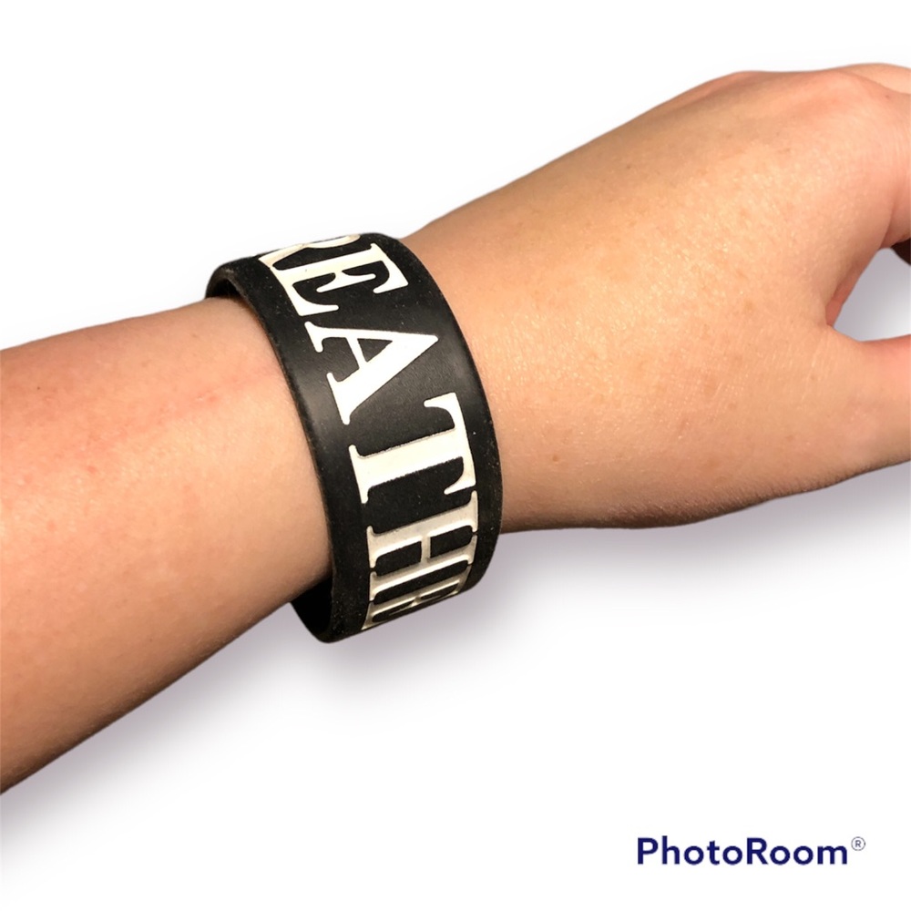 ⭐️ FREE WITH PURCHASE ⭐️ Just Breathe - rubber bracelet